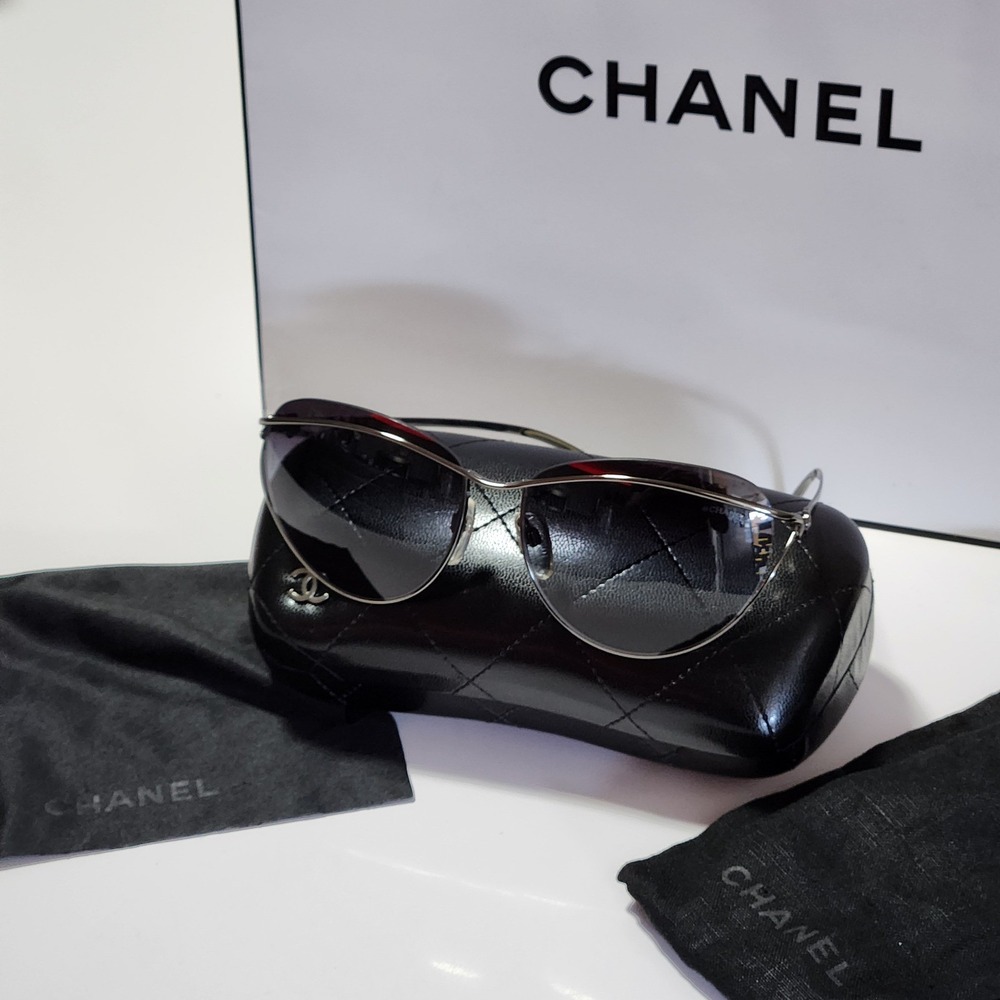 Chanel VTG 4181 Aviator Sunglasses Gunmetal Gradient Full Set w/ Linen Dust Bag